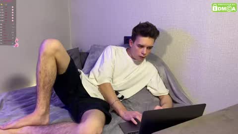 Snapshot of barney_kevin chatting on 03-10-25, 03:20 Fansly Barney and Kevin T online show from 03-10-25, 03:20