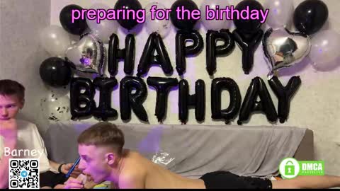 Snapshot of barney_kevin chatting on 09-11-25, 06:30 Fansly Barney and Kevin T online show from 09-11-25, 06:30