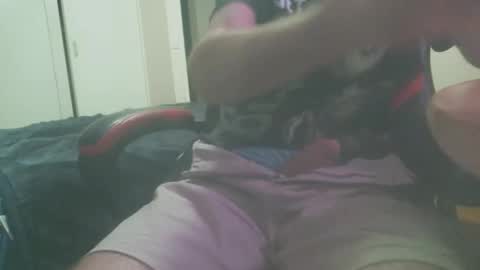 Snapshot of baronminuit69 chatting on 11-05-25, 10:37 baronminuit69 online show from 11-05-25, 10:37