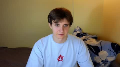 Snapshot of barrett_terrs chatting on 07-23-26, 07:01 Barr online show from 07-23-26, 07:01