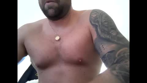 Snapshot of barrias23 chatting on 05-20-26, 04:24 barrias23 online show from 05-20-26, 04:24