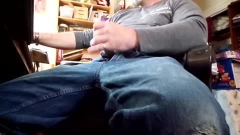 bartender3127 online show from 04-20-26, 02:42