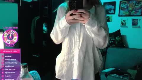 Snapshot of baseddutch chatting on 12-18-25, 11:44 baseddutch online show from 12-18-25, 11:44