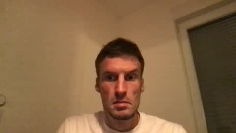 Snapshot of basst23 chatting on 10-17-25, 11:18 basst23 online show from 10-17-25, 11:18