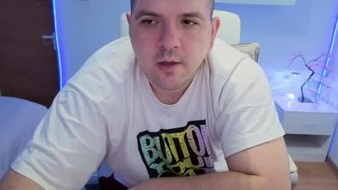 Snapshot of basystem8 chatting on 06-14-26, 04:31 BASY online show from 06-14-26, 04:31