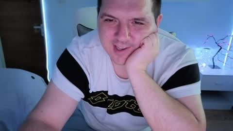 Snapshot of basystem8 chatting on 07-05-26, 04:52 BASY online show from 07-05-26, 04:52
