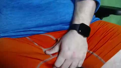 Snapshot of bate_bro84 chatting on 01-29-25, 03:37 Bate Bro84 online show from 01-29-25, 03:37