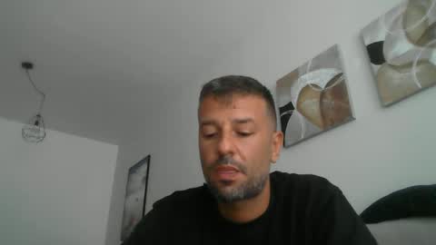 Snapshot of batito99 chatting on 06-29-26, 05:46 batito99 online show from 06-29-26, 05:46