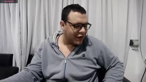 Snapshot of batman2430 chatting on 02-17-25, 08:52 brian online show from 02-17-25, 08:52