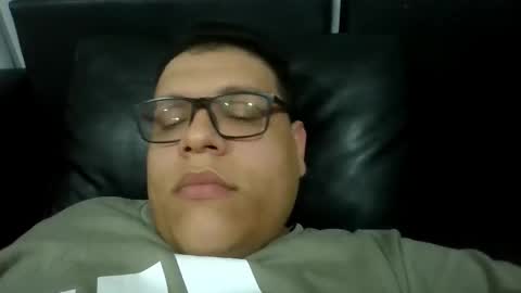 Snapshot of batman2430 chatting on 10-03-25, 10:18 brian online show from 10-03-25, 10:18