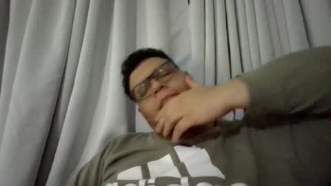 Snapshot of batman2430 chatting on 10-19-25, 09:21 brian online show from 10-19-25, 09:21