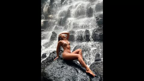 Battyredhair online show from 04-07-26, 01:22