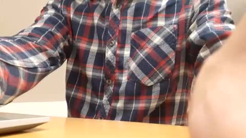 Snapshot of baxter78 chatting on 12-20-25, 06:26 baxter78 online show from 12-20-25, 06:26