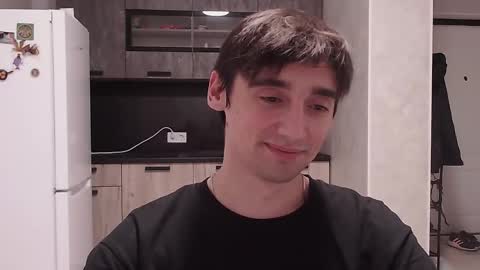 Snapshot of baxterss chatting on 12-18-24, 01:05 BAXTER online show from 12-18-24, 01:05