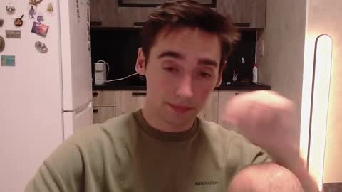 Snapshot of baxterss chatting on 10-16-25, 09:49 BAXTER online show from 10-16-25, 09:49