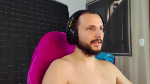 Snapshot of baxxline chatting on 02-15-26, 02:08 Baxxline online show from 02-15-26, 02:08