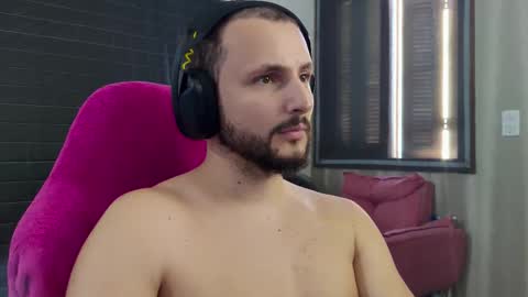 Snapshot of baxxline chatting on 03-08-26, 08:23 Baxxline online show from 03-08-26, 08:23