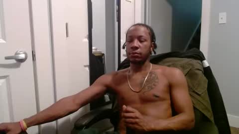 Snapshot of bbc_elrey chatting on 02-03-25, 11:47 Racks online show from 02-03-25, 11:47