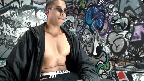 Justin online show from 02-01-25, 09:40