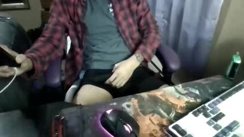 Snapshot of bbcfred09 chatting on 02-22-26, 12:23 bbc fred online show from 02-22-26, 12:23