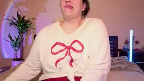 Love online show from 02-22-26, 09:57