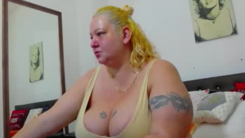 Snapshot of bbwblackdevon chatting on 11-03-25, 09:32 Black Devon online show from 11-03-25, 09:32