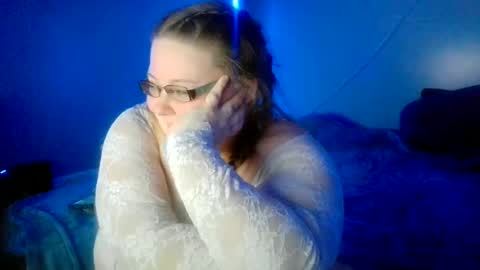 Snapshot of bbwgamergirl93 chatting on 10-20-25, 04:13 bbwgamergirl93 online show from 10-20-25, 04:13
