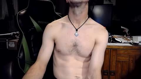 bchillin28 online show from 11-09-25, 06:39