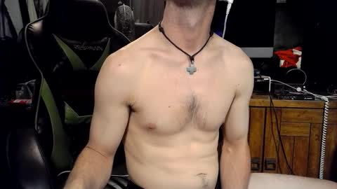 bchillin28 online show from 03-27-26, 06:18