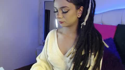 Ela online show from 12-23-25, 06:11