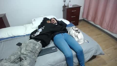 Snapshot of be_sinners chatting on 12-14-25, 03:23 Sara Juan online show from 12-14-25, 03:23