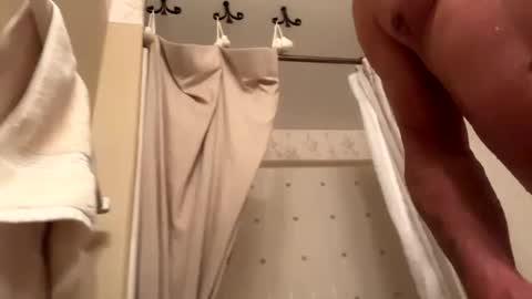 BeachGuy online show from 12-08-24, 03:43