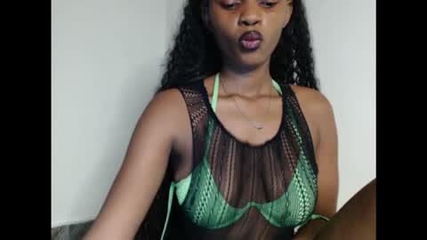 beakimber50 online show from 10-25-25, 12:07