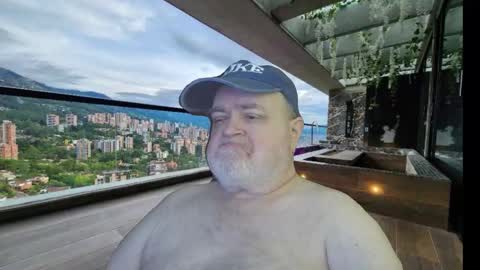 Dookie online show from 10-19-25, 02:23