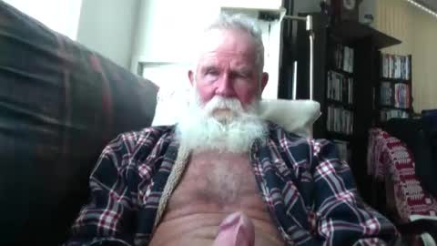 beardbushy online show from 12-14-25, 04:56