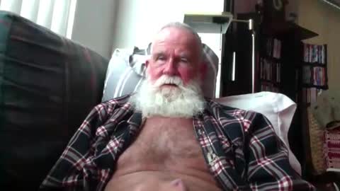 beardbushy online show from 05-05-26, 02:25