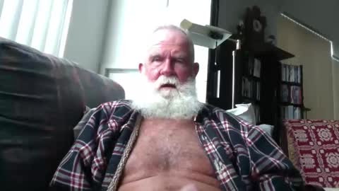 beardbushy online show from 05-24-26, 03:39