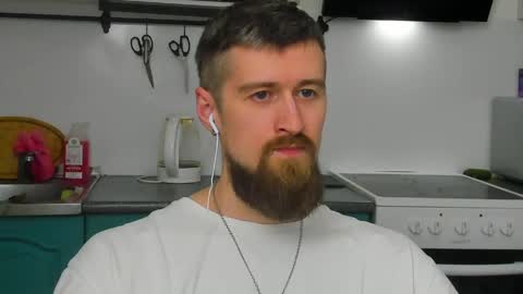 Zeus online show from 04-21-26, 01:42