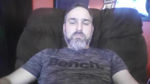 Snapshot of beardedambition chatting on 12-10-24, 12:39 beardedambition online show from 12-10-24, 12:39
