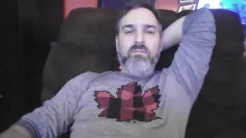 Snapshot of beardedambition chatting on 01-03-25, 03:27 beardedambition online show from 01-03-25, 03:27