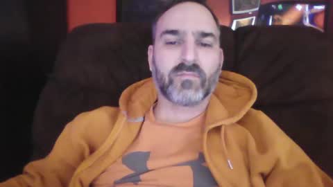 Snapshot of beardedambition chatting on 02-02-25, 03:49 beardedambition online show from 02-02-25, 03:49
