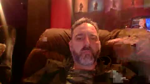 beardedambition online show from 12-19-25, 06:15