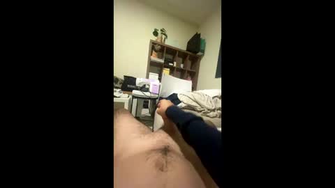 Snapshot of beardedbaldy_09 chatting on 10-11-25, 09:57 Ask me online show from 10-11-25, 09:57