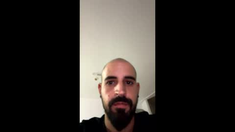 Snapshot of beardedbaldy_09 chatting on 10-13-25, 07:58 Ask me online show from 10-13-25, 07:58