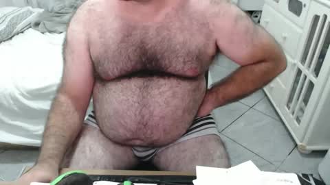 Snapshot of beastbearmg chatting on 09-19-25, 01:18 beastbearmg online show from 09-19-25, 01:18