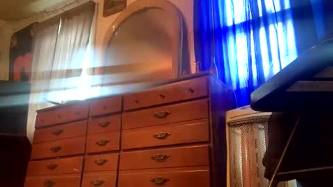 Snapshot of beathismeat99 chatting on 02-21-26, 04:19 Mikes room online show from 02-21-26, 04:19