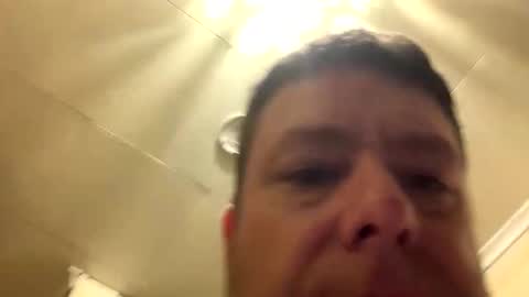 Snapshot of beathismeat99 chatting on 05-21-26, 10:11 Mikes room online show from 05-21-26, 10:11