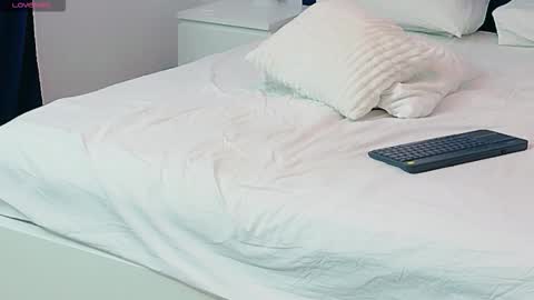 Beatrice online show from 11-25-25, 07:03