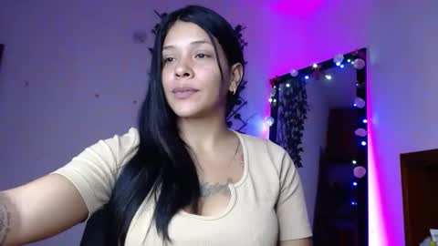 Snapshot of beautibellah chatting on 02-03-26, 02:10 beautibellah online show from 02-03-26, 02:10