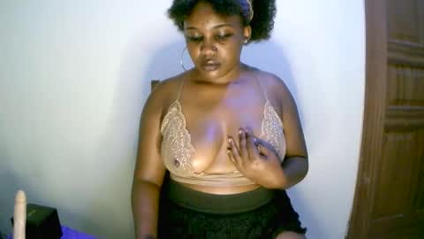 beautifulpeach2 online show from 01-25-25, 03:30